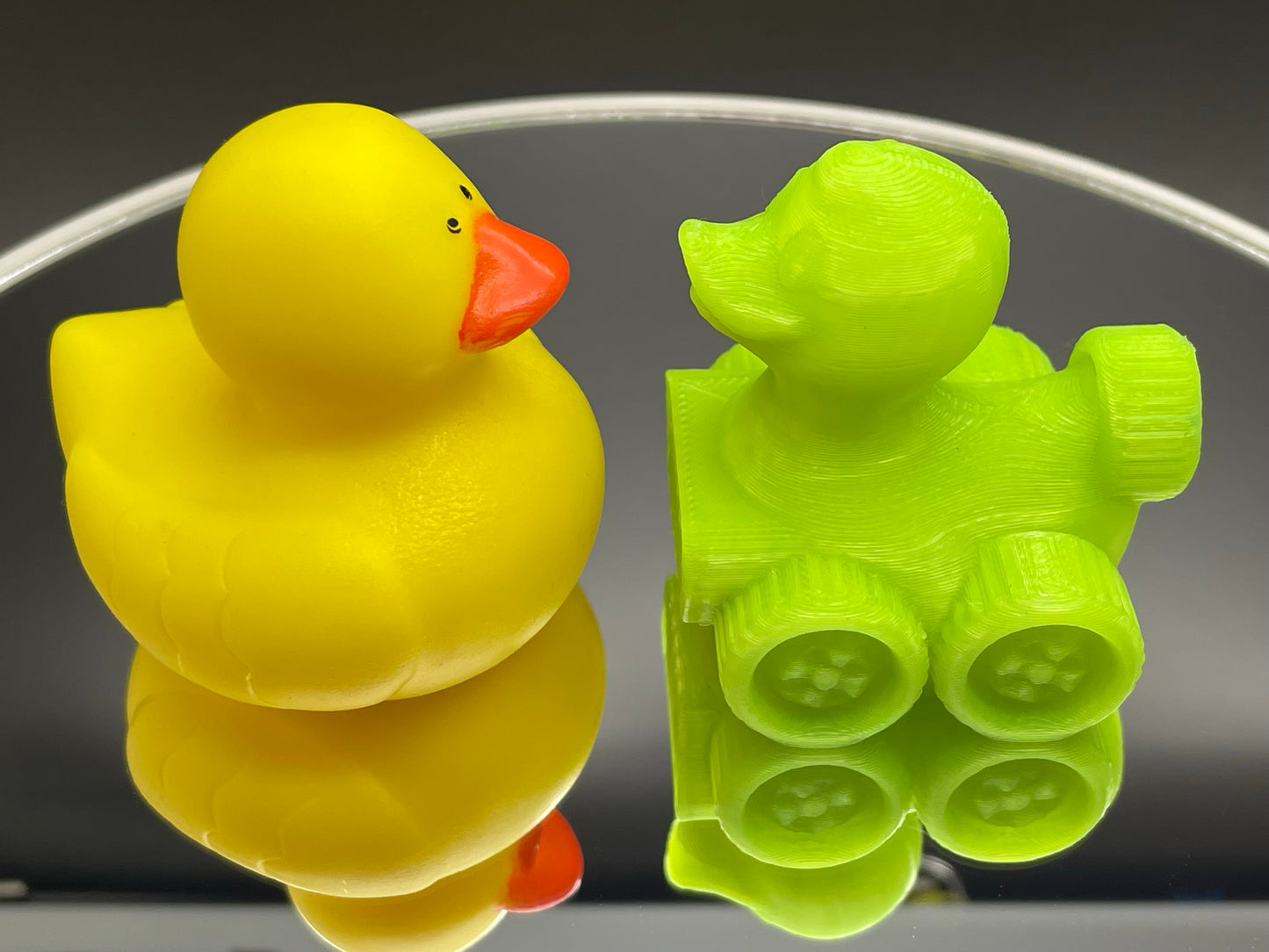 2 Inch Color Changing Green to Yellow 3D Printed 4x4 Ducks for Duck Duck Jeep Ducking